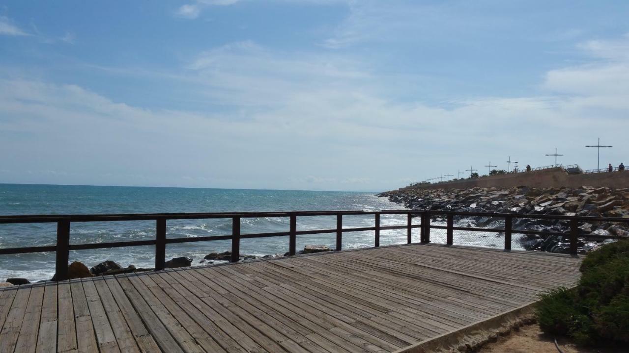 Homely Appartment Playa Acequion Torrevieja Exterior foto