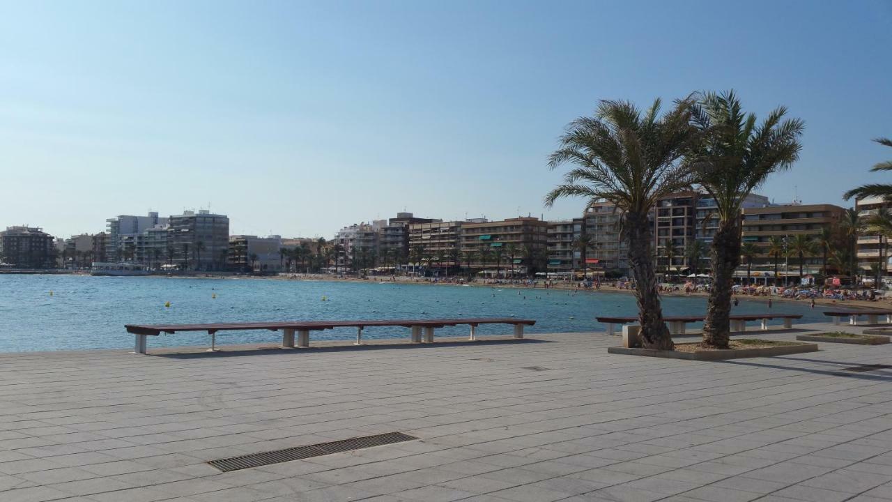 Homely Appartment Playa Acequion Torrevieja Exterior foto