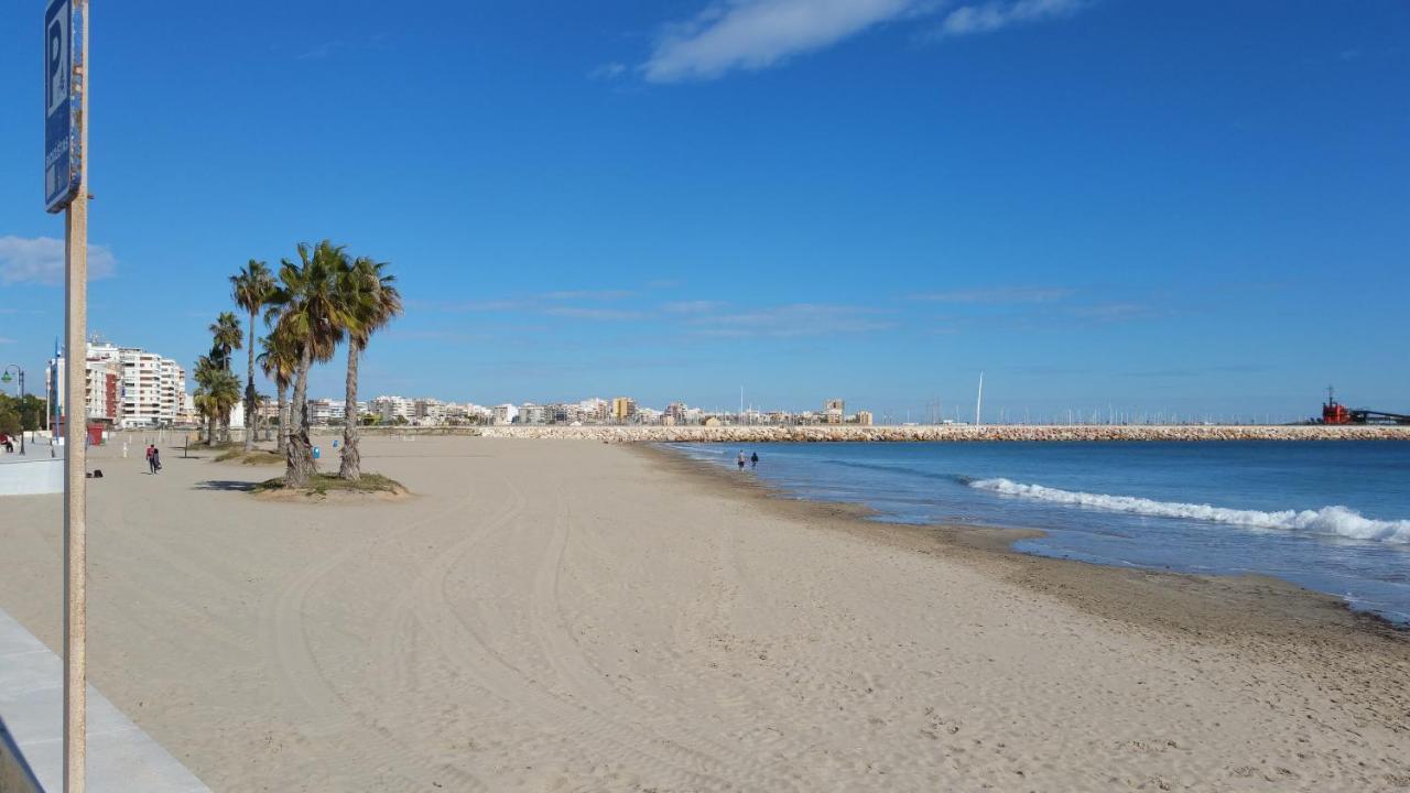 Homely Appartment Playa Acequion Torrevieja Exterior foto